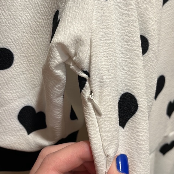 Heart print Midi Dress - Picture 2 of 4